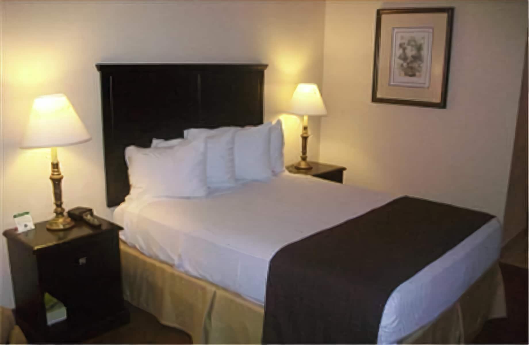 Baymont By Wyndham Kansas City Ku Medical Center Buitenkant foto