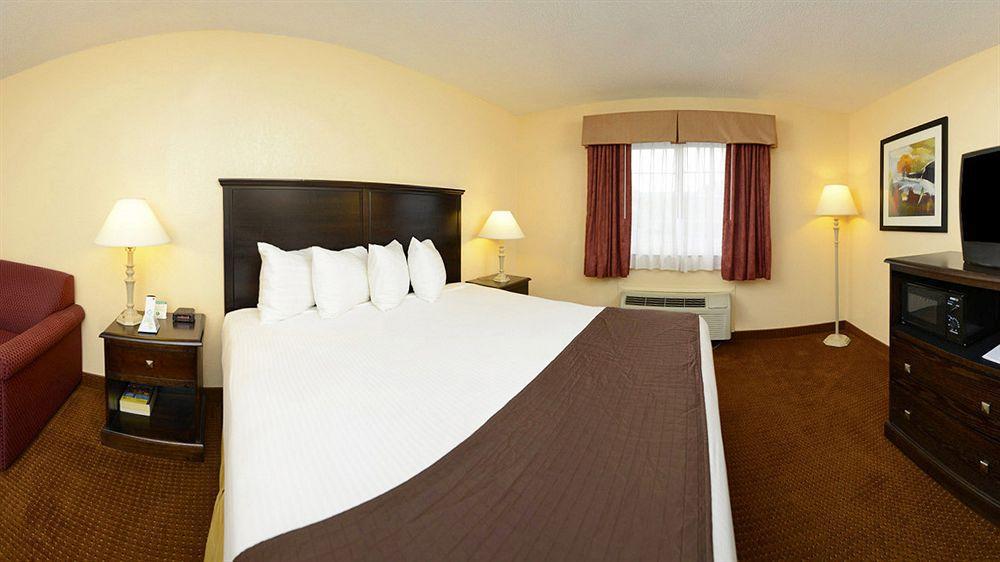 Baymont By Wyndham Kansas City Ku Medical Center Buitenkant foto